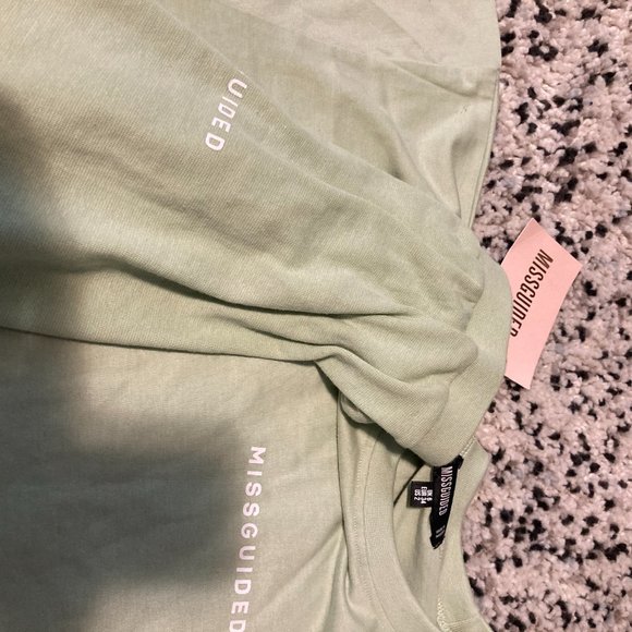 MISSGUIDED Oversized 2-Piece Outfit - Picture 3 of 3